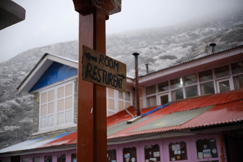 Nepal_lodzhi_vysokogorye